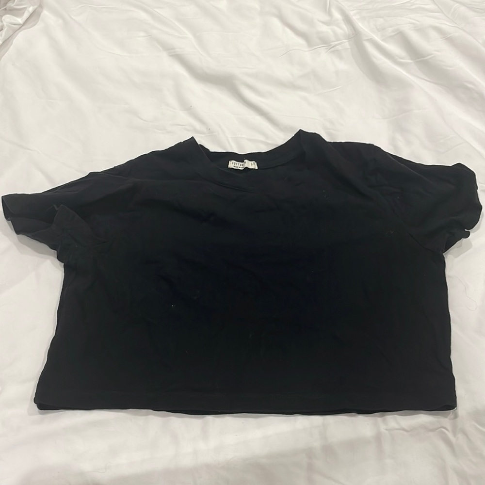 Black crop top